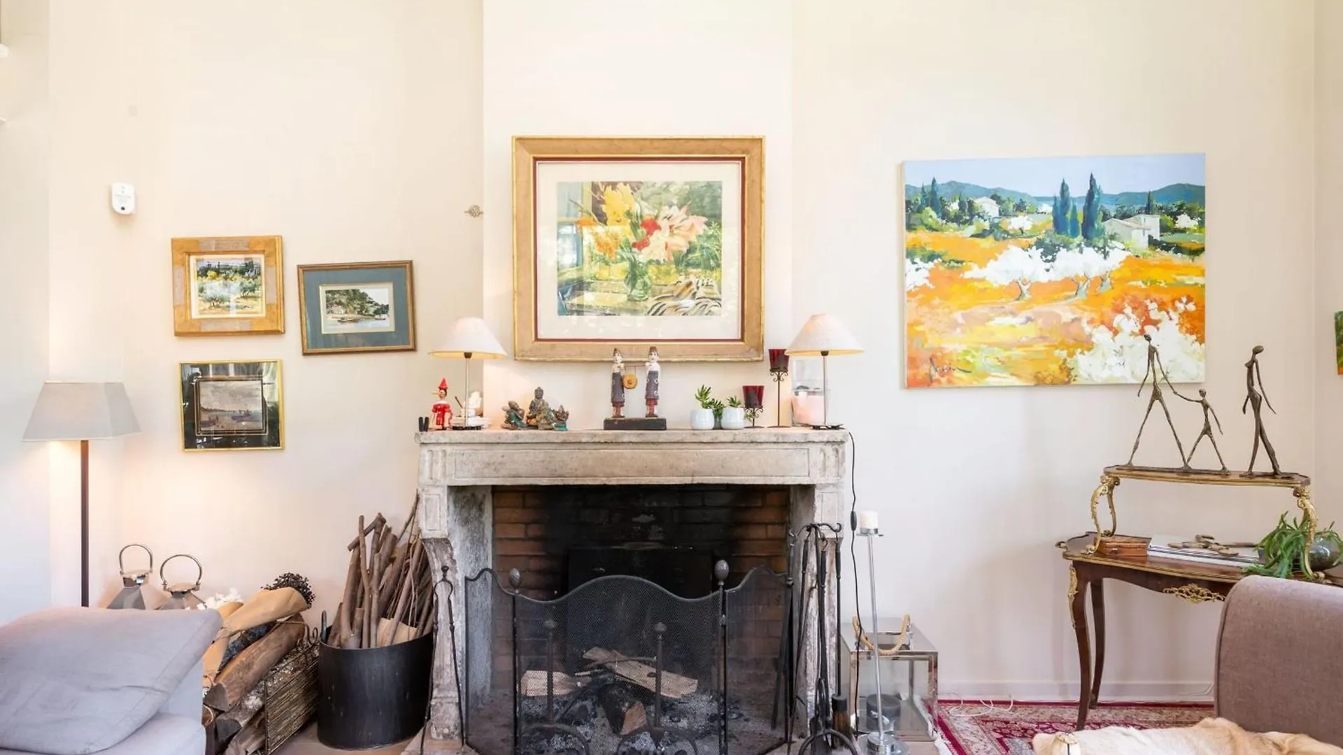 Willa La belle vie charming house with pool Saint-Didier-au-Mont-d'Or